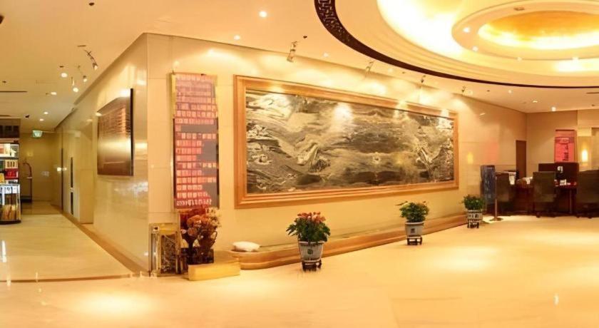 Beijing Ruyi Business Hotel Luaran gambar